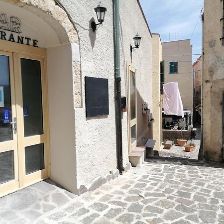 “Cielo E Mare”, Casetta Nel Cuore Del Borgo Antico / “Sky & Sea”, Charming In The Heart Of Old Village Castelsardo Buitenkant foto