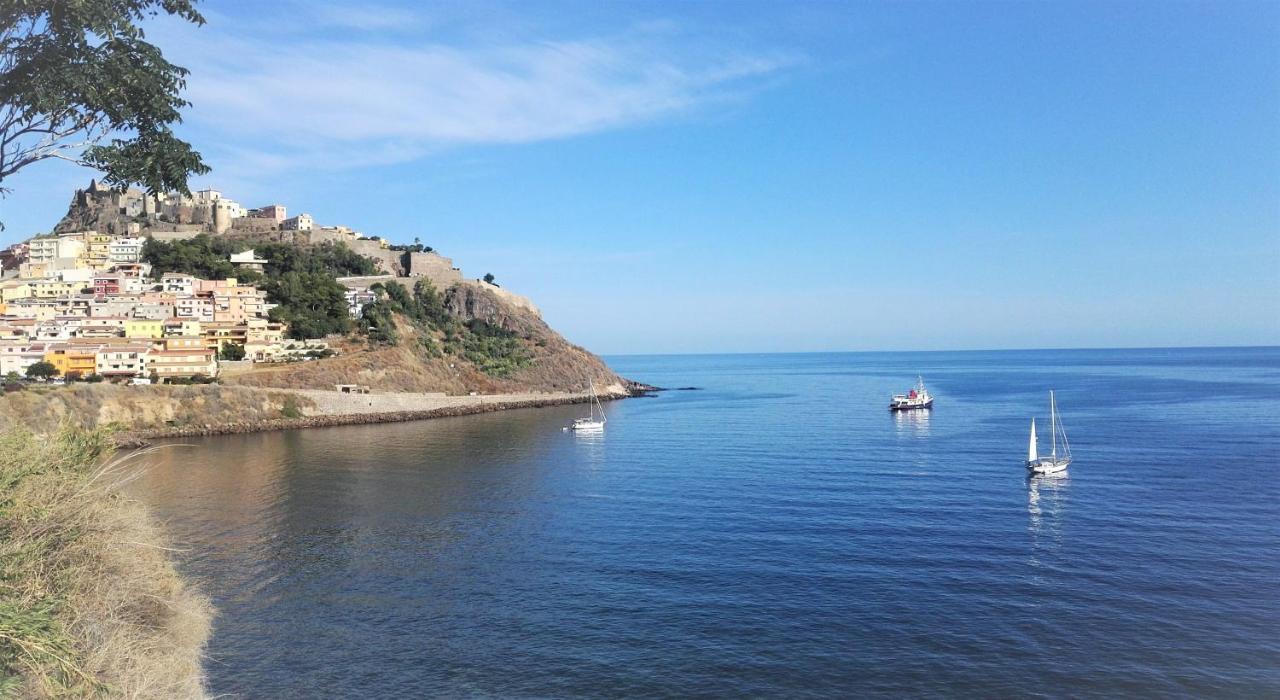 “Cielo E Mare”, Casetta Nel Cuore Del Borgo Antico / “Sky & Sea”, Charming In The Heart Of Old Village Castelsardo Buitenkant foto